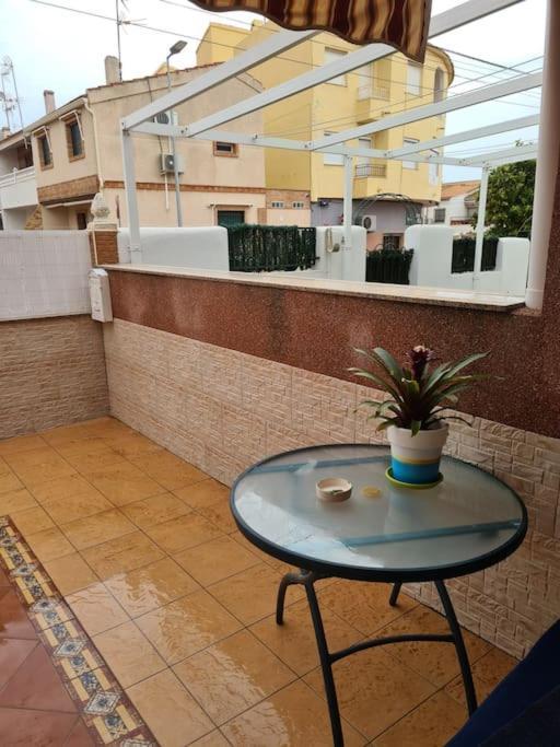 Alex Bungalow Appartement Torrevieja Buitenkant foto